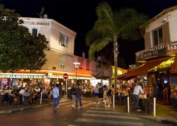 Cosy Holidays - Beach, Bars & Food At 10Min Walk