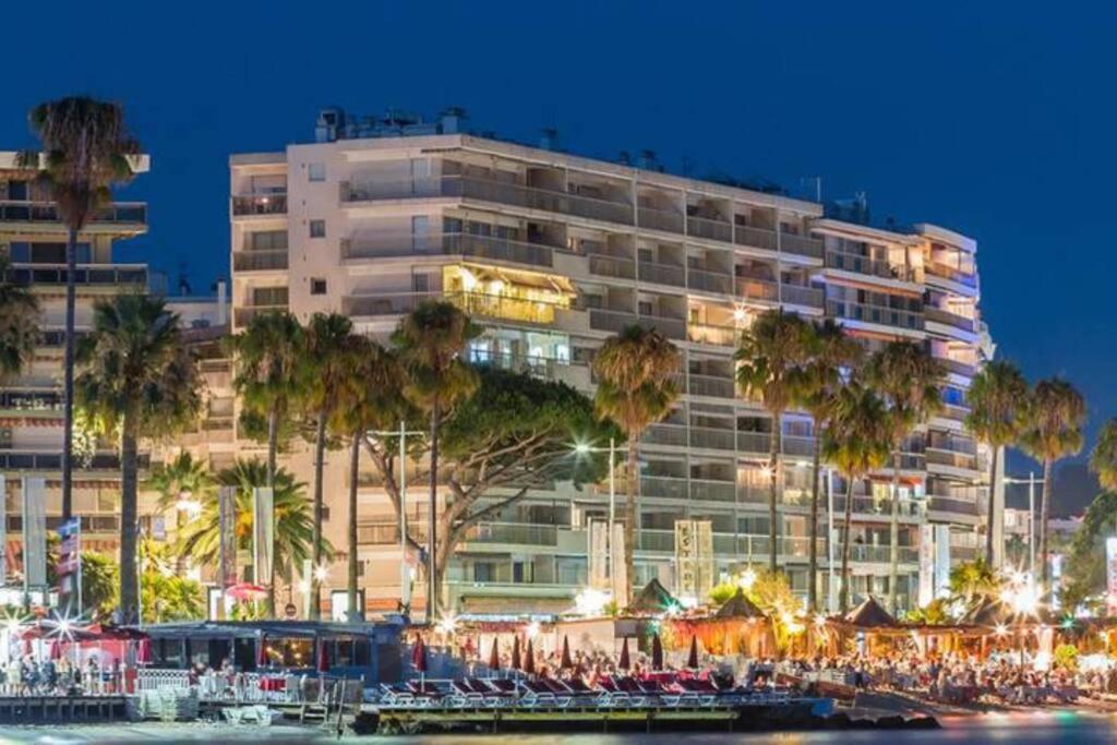 Cosy Holidays - Beach, Bars & Food At 10min Walk Appartement Antibes